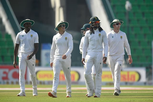 Pakistan v South Africa - 1st Test: Day 3